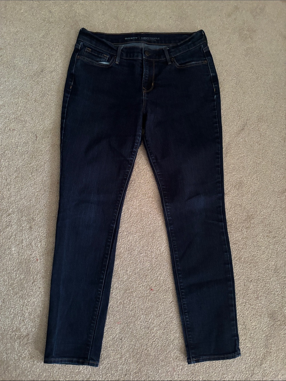 Old Navy Women Curvy Profile Mid Rise  Skinny Jeans Size 8 Petite